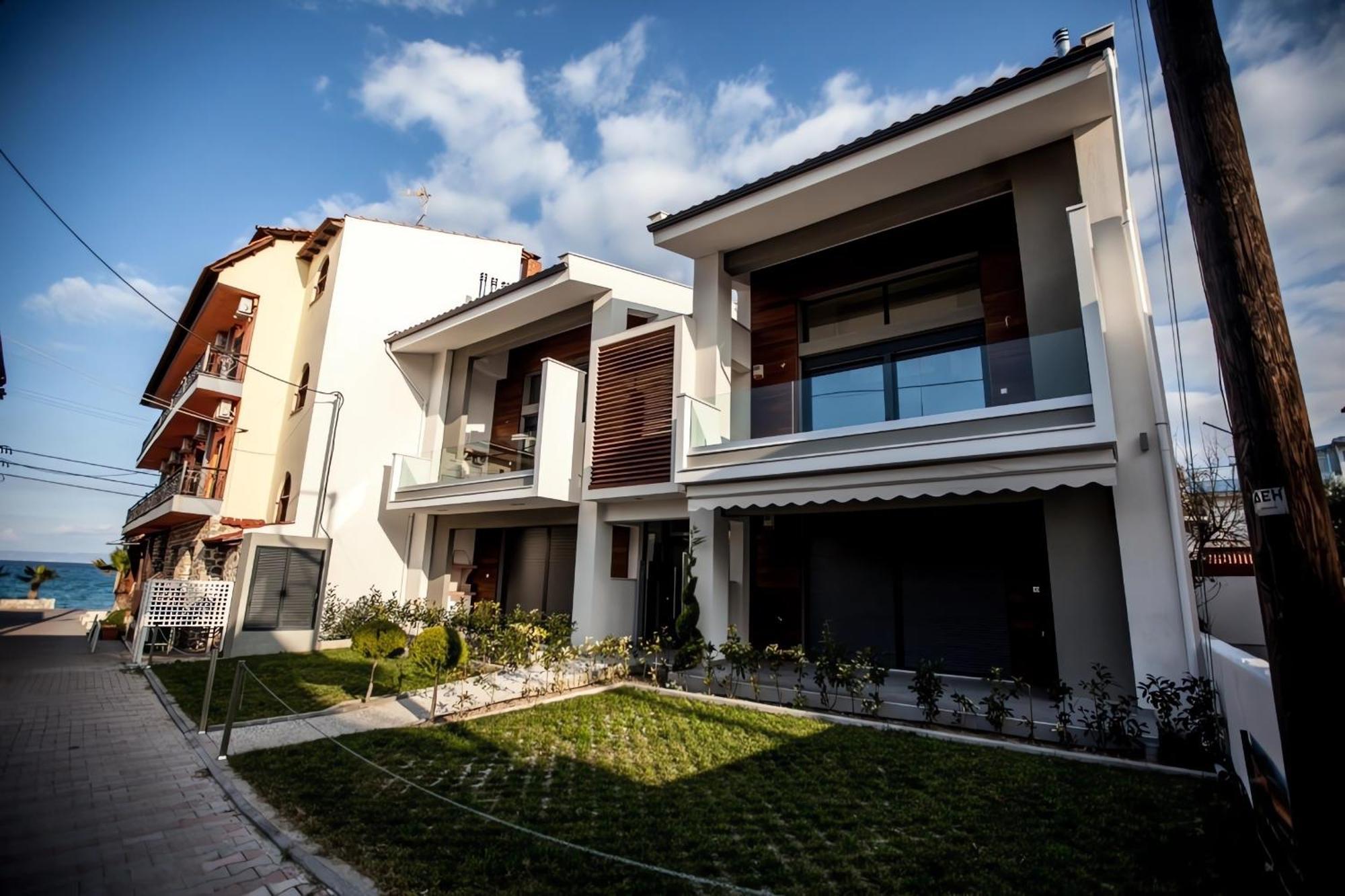 פפקוהורי Aleksia Seaside Deluxe Apartment מראה חיצוני תמונה