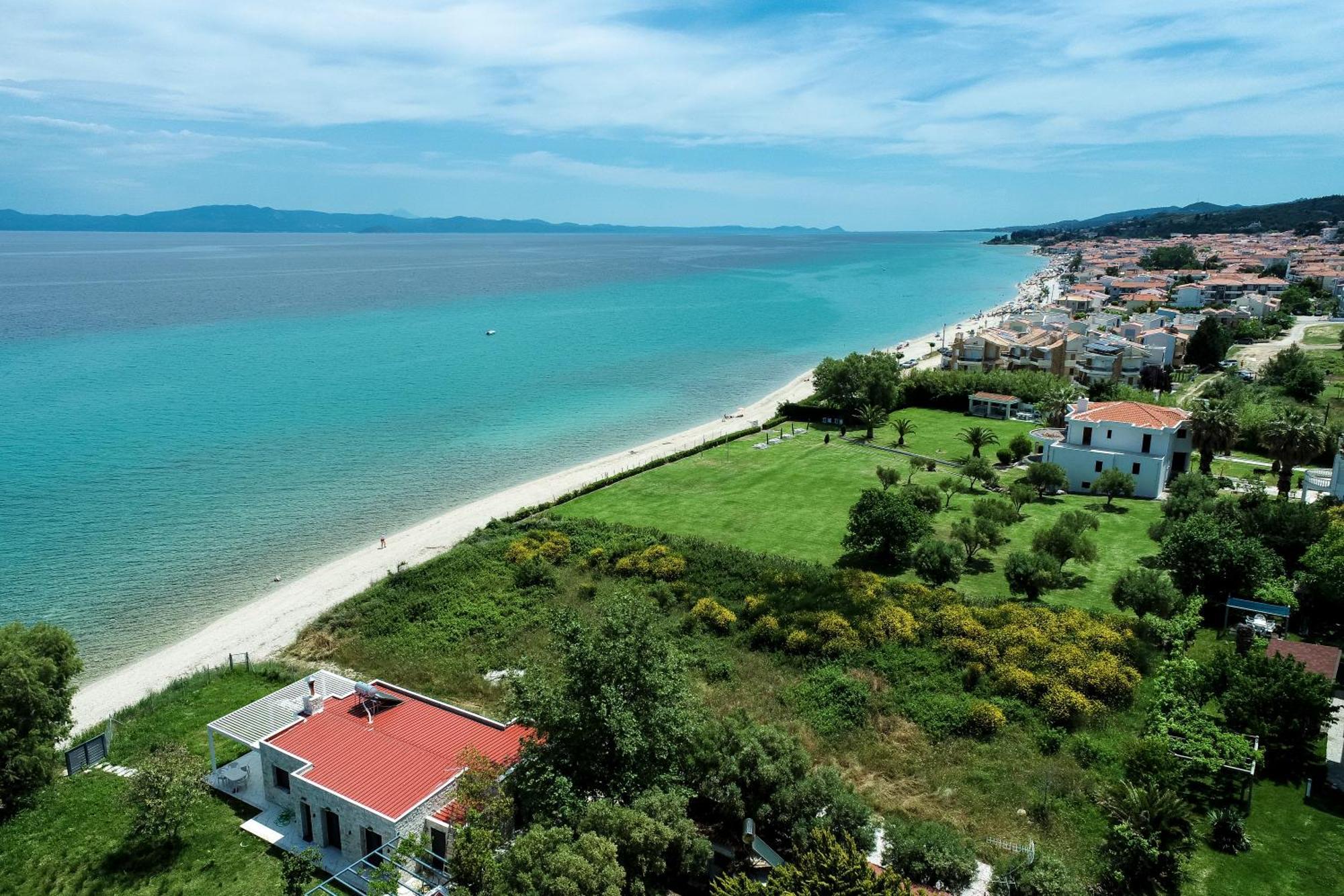 פפקוהורי Aleksia Seaside Deluxe Apartment מראה חיצוני תמונה