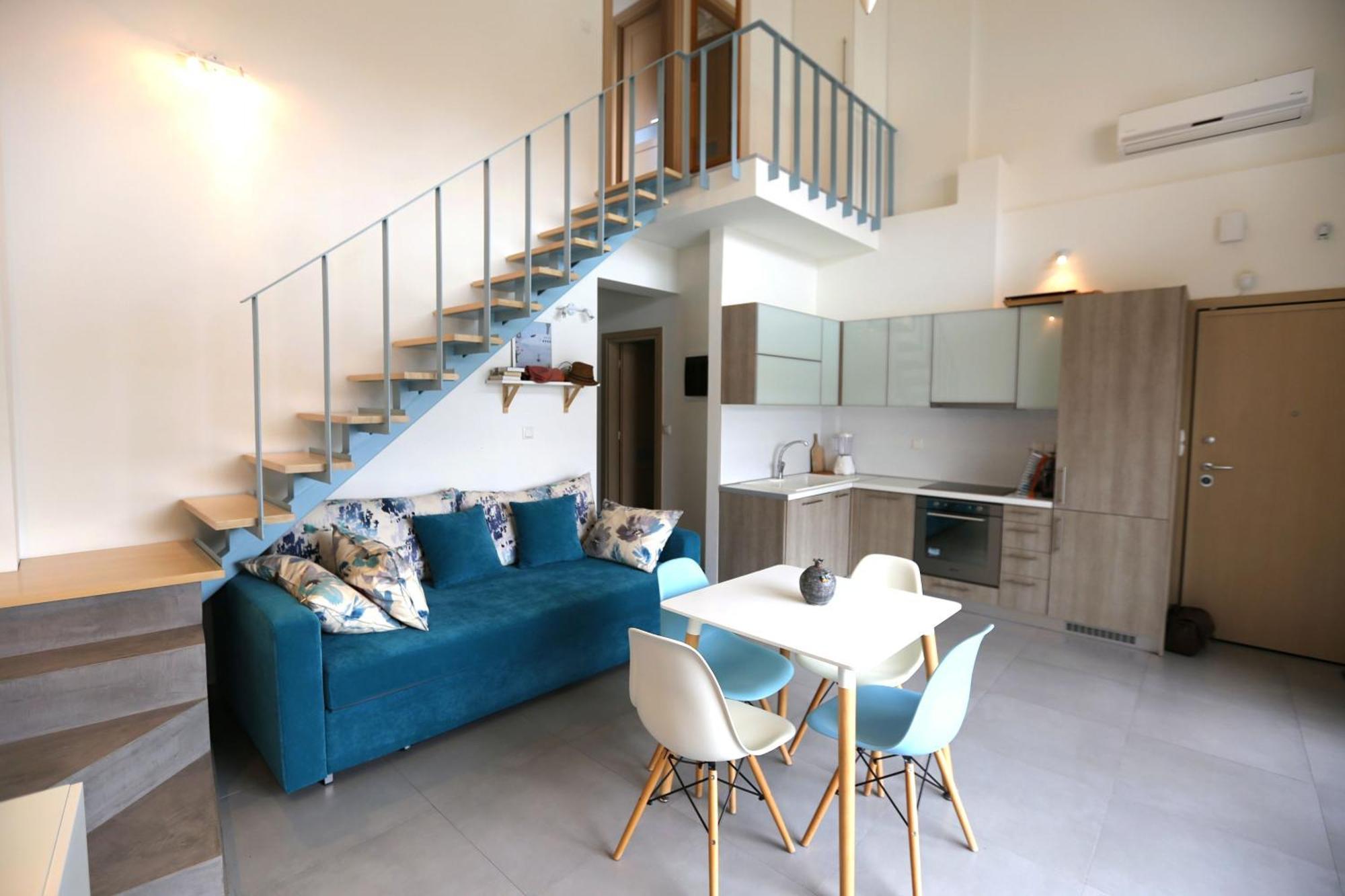 פפקוהורי Aleksia Seaside Deluxe Apartment מראה חיצוני תמונה